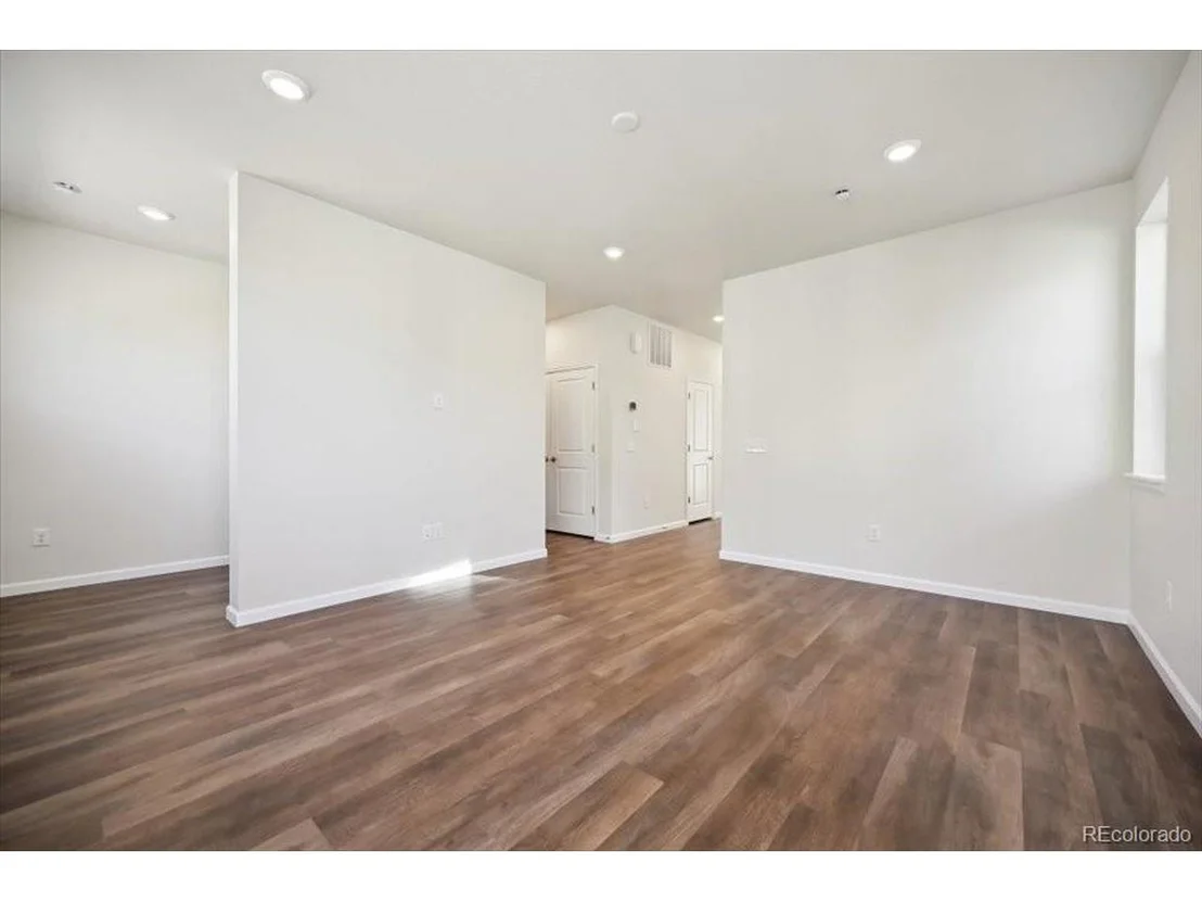 Photo of Unit 19105 at 461 Interlocken Blvd