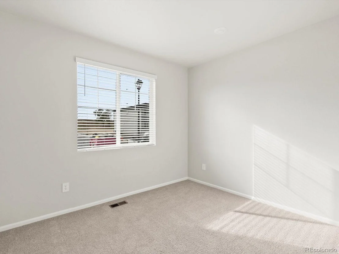 Photo of 1242 Spring Creek Dr