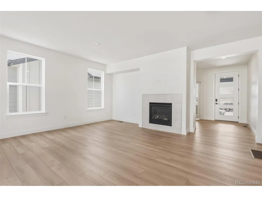 Photo of 1597 Bloom St