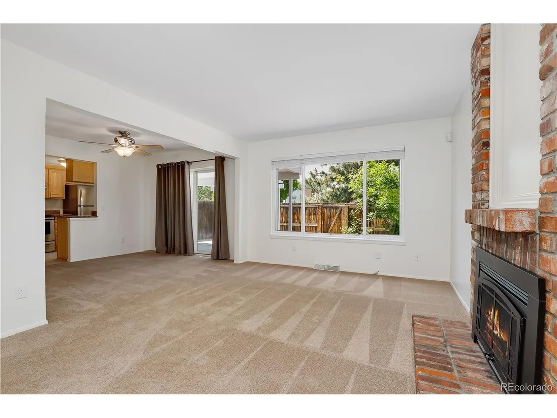 Photo of 8760 Independence Way