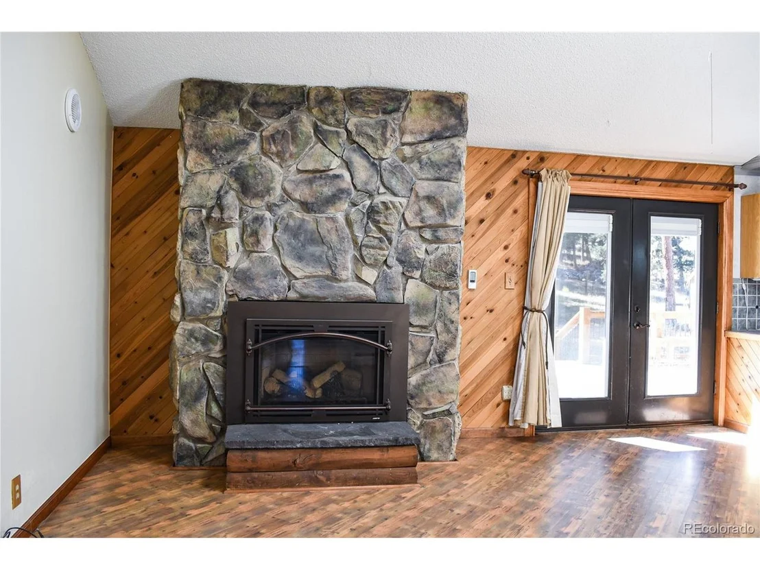 Photo of 1490 Nova Rd