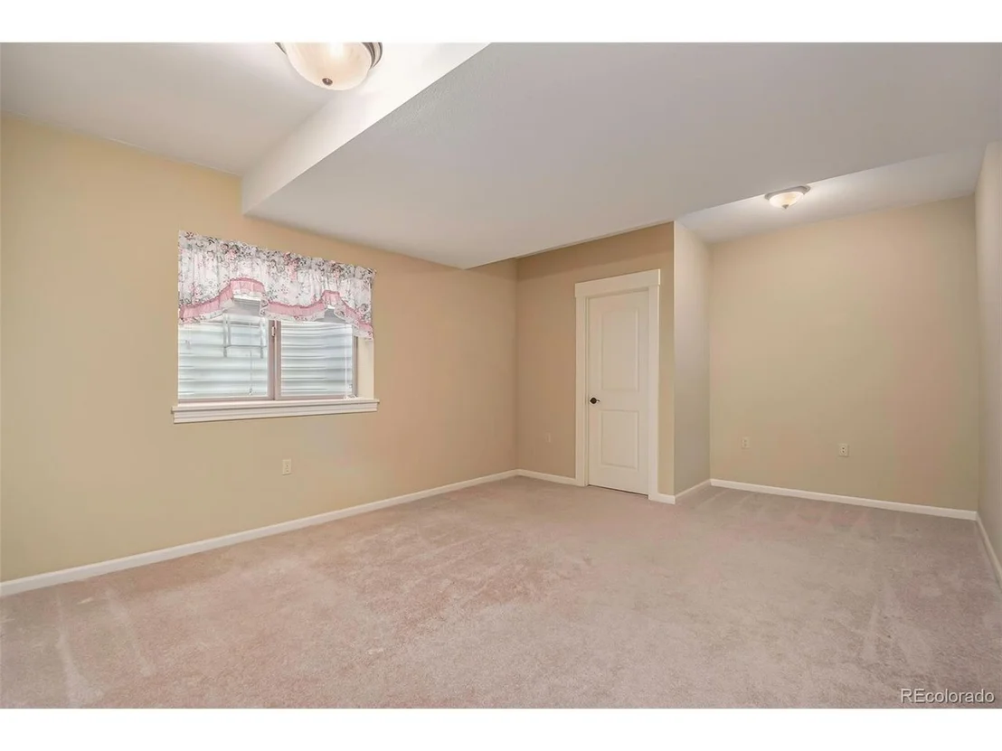 Photo of 1463 Moonlight Dr