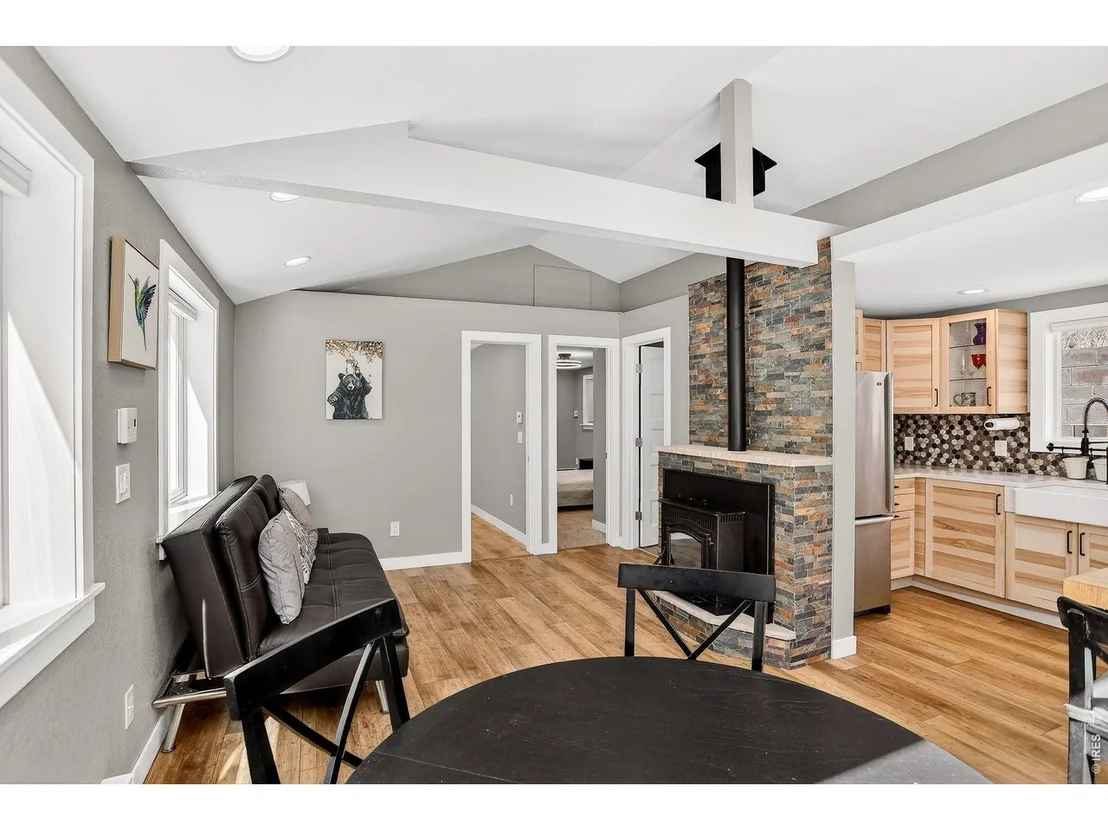 Photo of 11826 Brook Rd