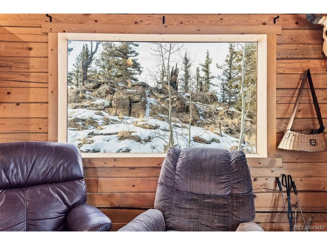 Photo of 225 Deadwood Dr