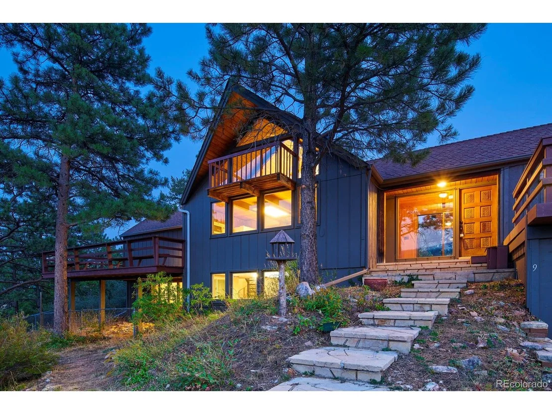 Photo of 9 Canyon View Rd