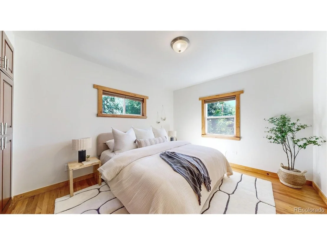 Photo of 609 Boyd St