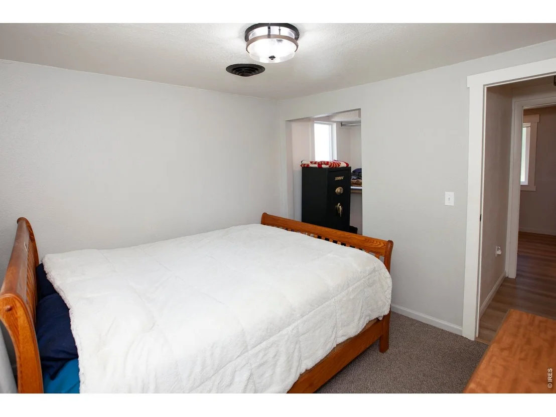 Photo of 324 N 3rd Ave