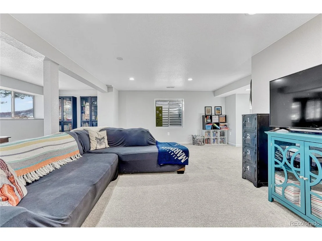 Photo of 22141 Wintergreen Way