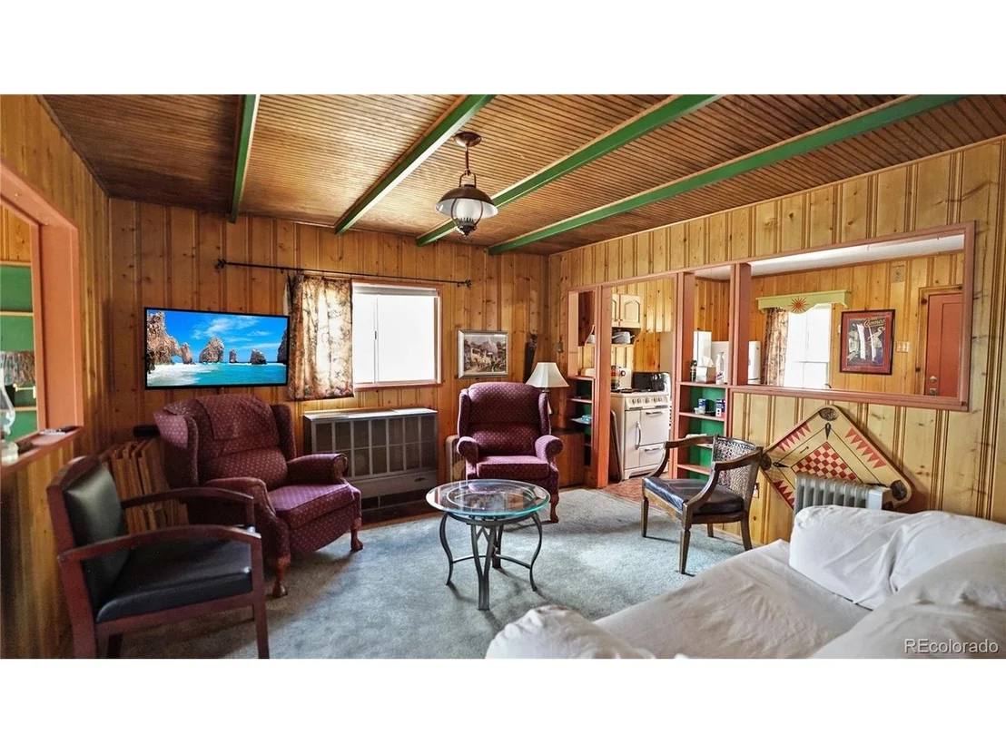 Photo of 28368 Cedar Ave