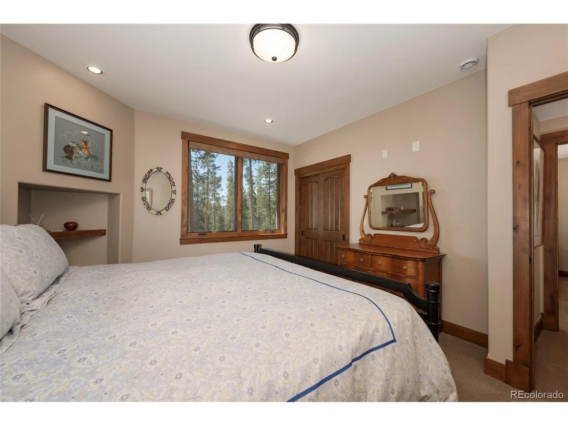Photo of 338 County Road 511