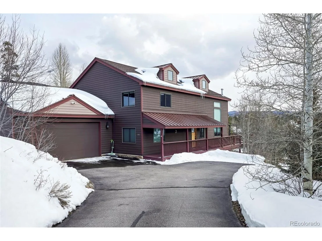 Photo of 302 Idlewild Dr