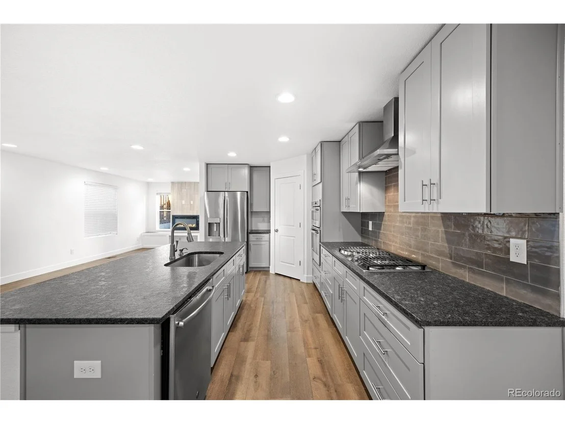 Photo of 3054 N Speer Blvd