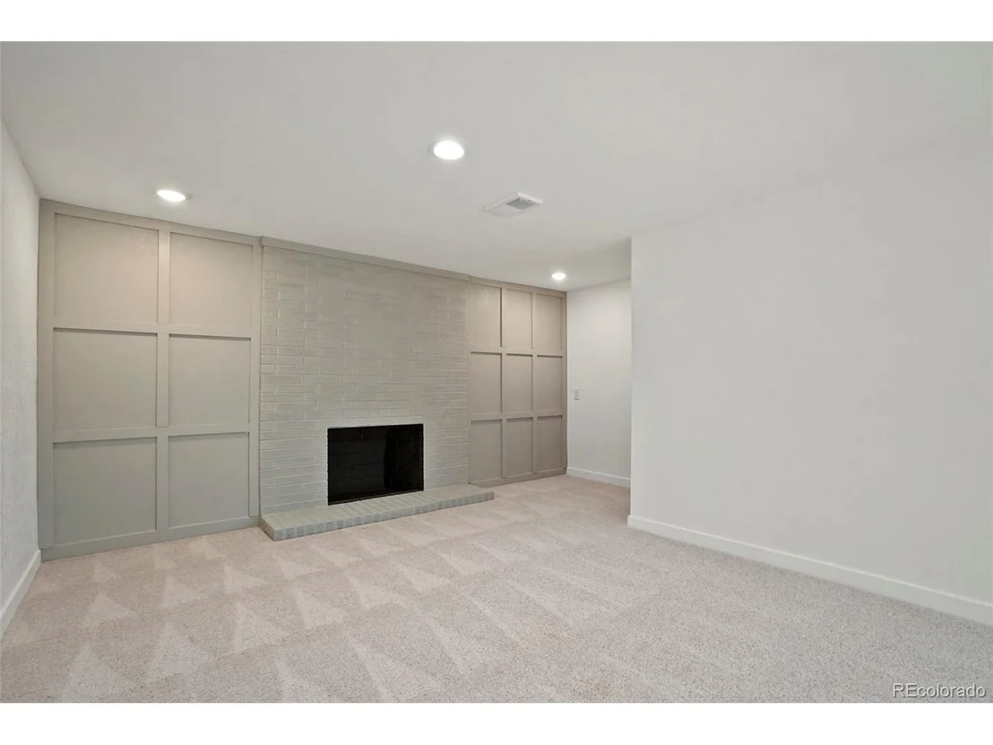 Photo of 710 Deframe St