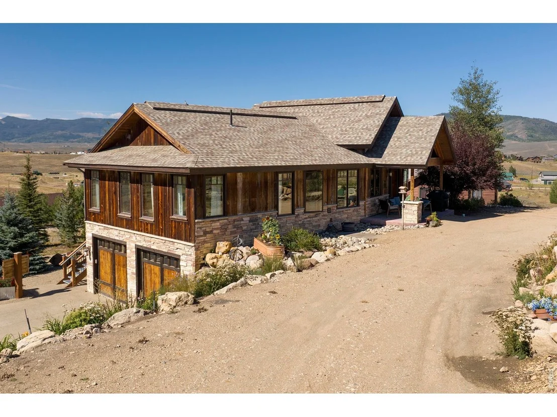 Photo of 320 County Road 8947