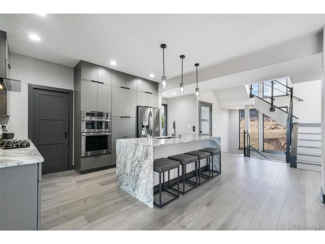 Photo of 3655 Mesa Top Dr