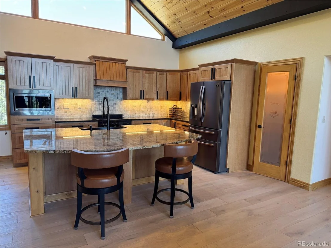 Photo of 14564 Reserve Rd