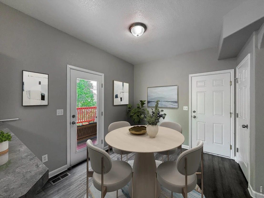 Photo of 918 Cliffrose Way