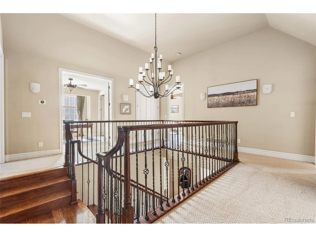 Photo of 1160 N Monaco Pkwy