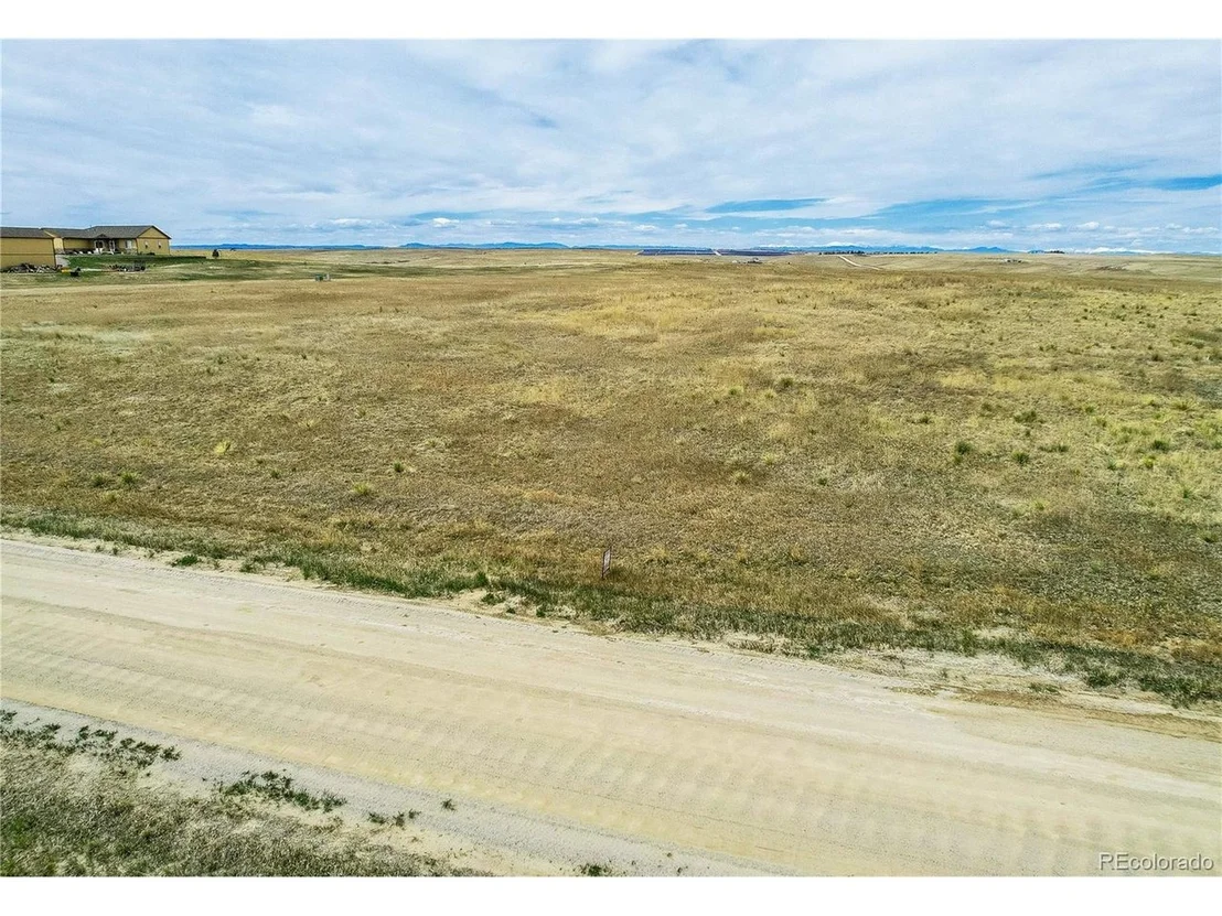 Photo of 37789 Sky View Cir
