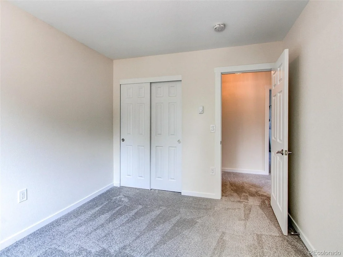 Photo of 6124 Powell Rd