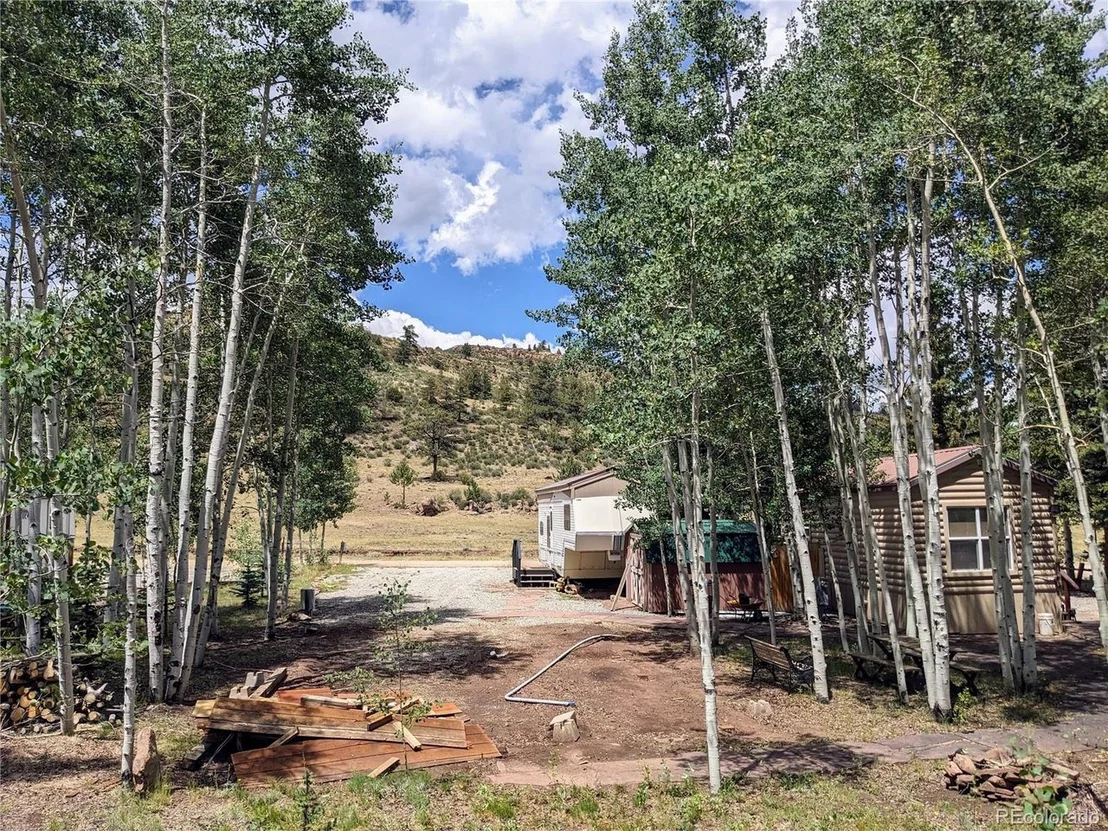 Photo of 493 Depot Dr