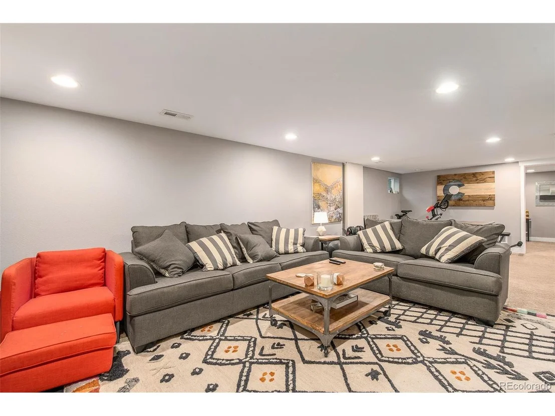 Photo of 6197 Flower St