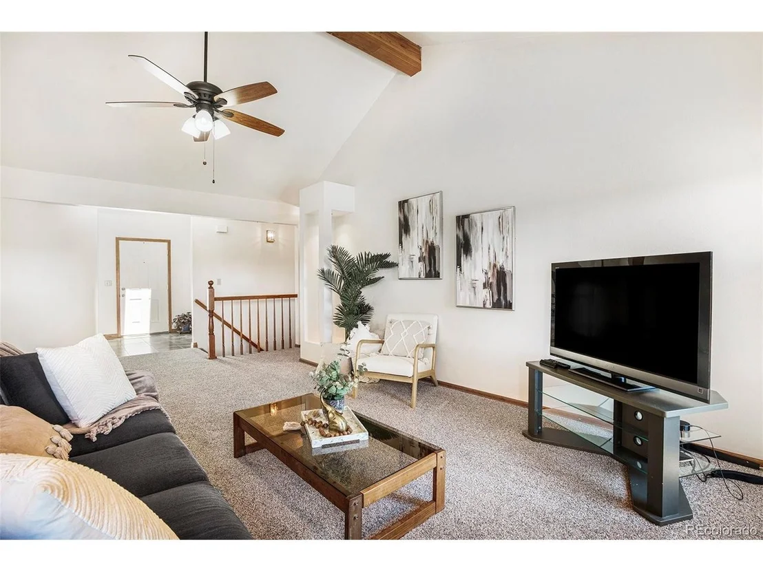 Photo of 2585 Mohawk Way