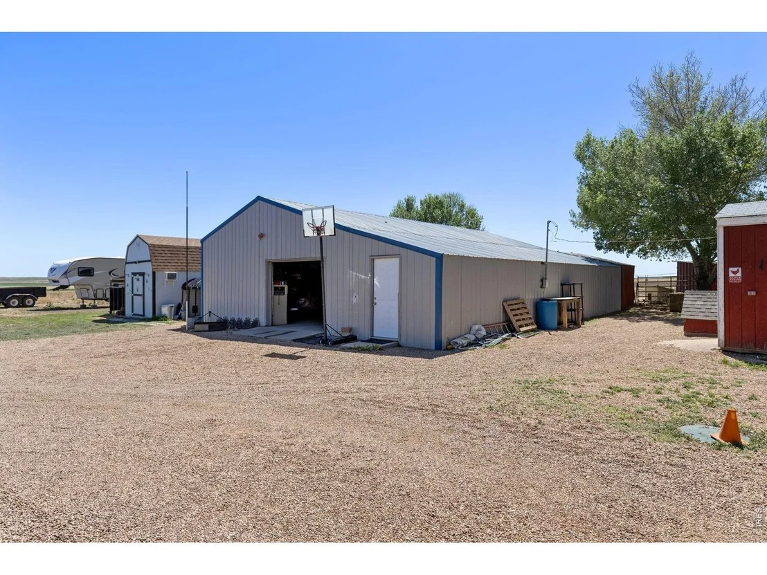 Photo of 21040 County Road 44
