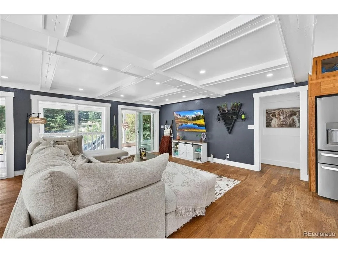 Photo of 22759 Amethyst Rd
