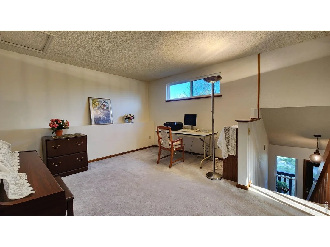 Photo of 6239 Willow Ln