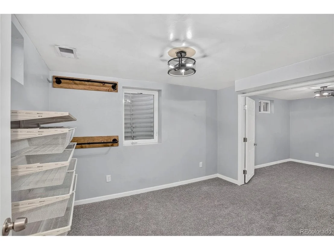 Photo of 111 Main St