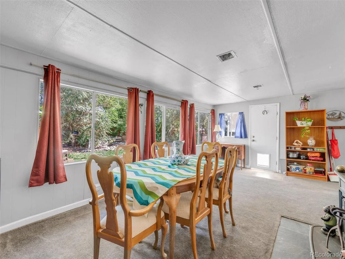 Photo of 8520 Franklin Dr