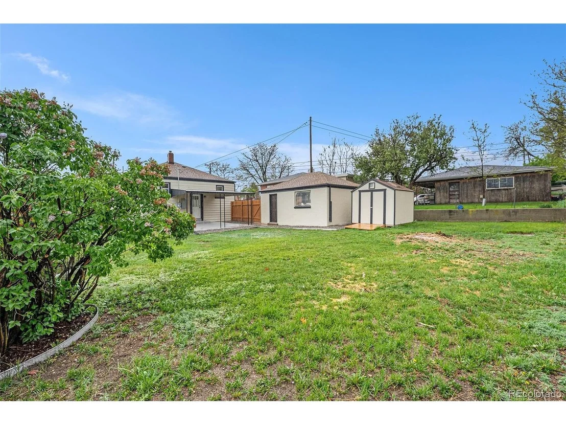 Photo of 5491 Lowell Blvd