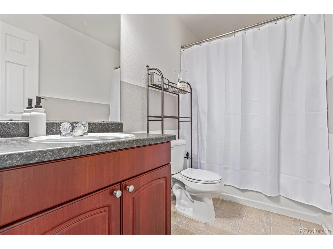Photo of 249 Vista Blvd
