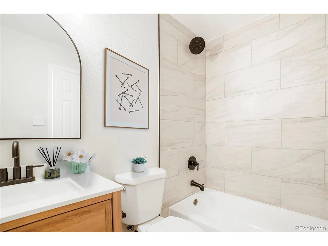 Photo of 13202 Olmsted Pl