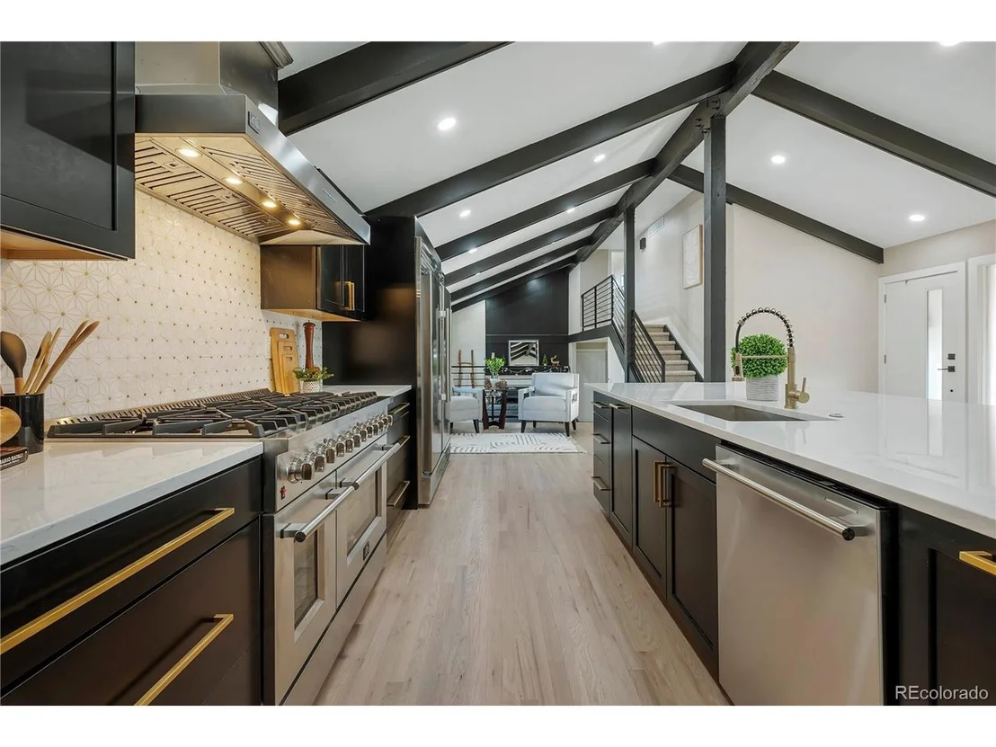 Photo of 1251 Winslow Cir