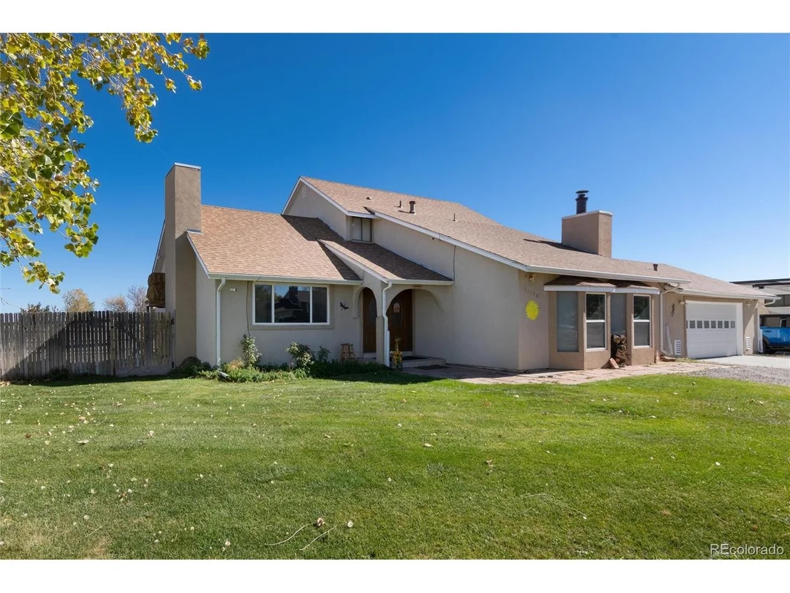 Photo of 11690 Orleans Cir
