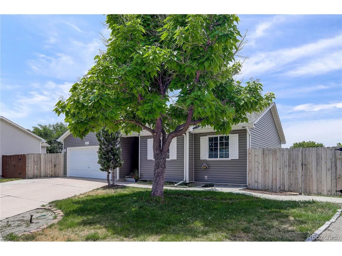 Photo of 3038 Hawk Dr