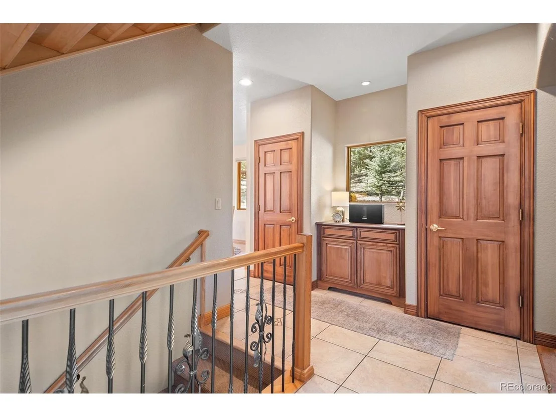 Photo of 11421 Belle Meade Dr
