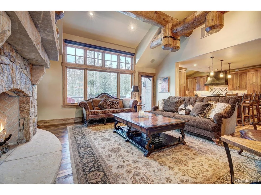 Photo of 73 Regent Dr