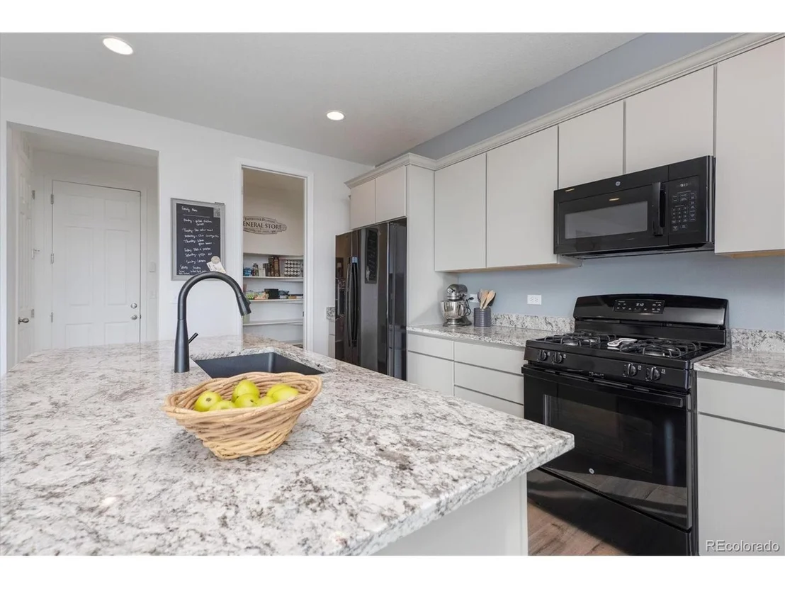 Photo of 6159 Easton Cir