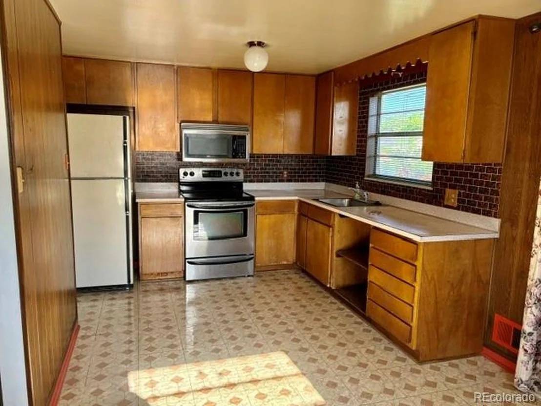Photo of 1461 Phillips Dr