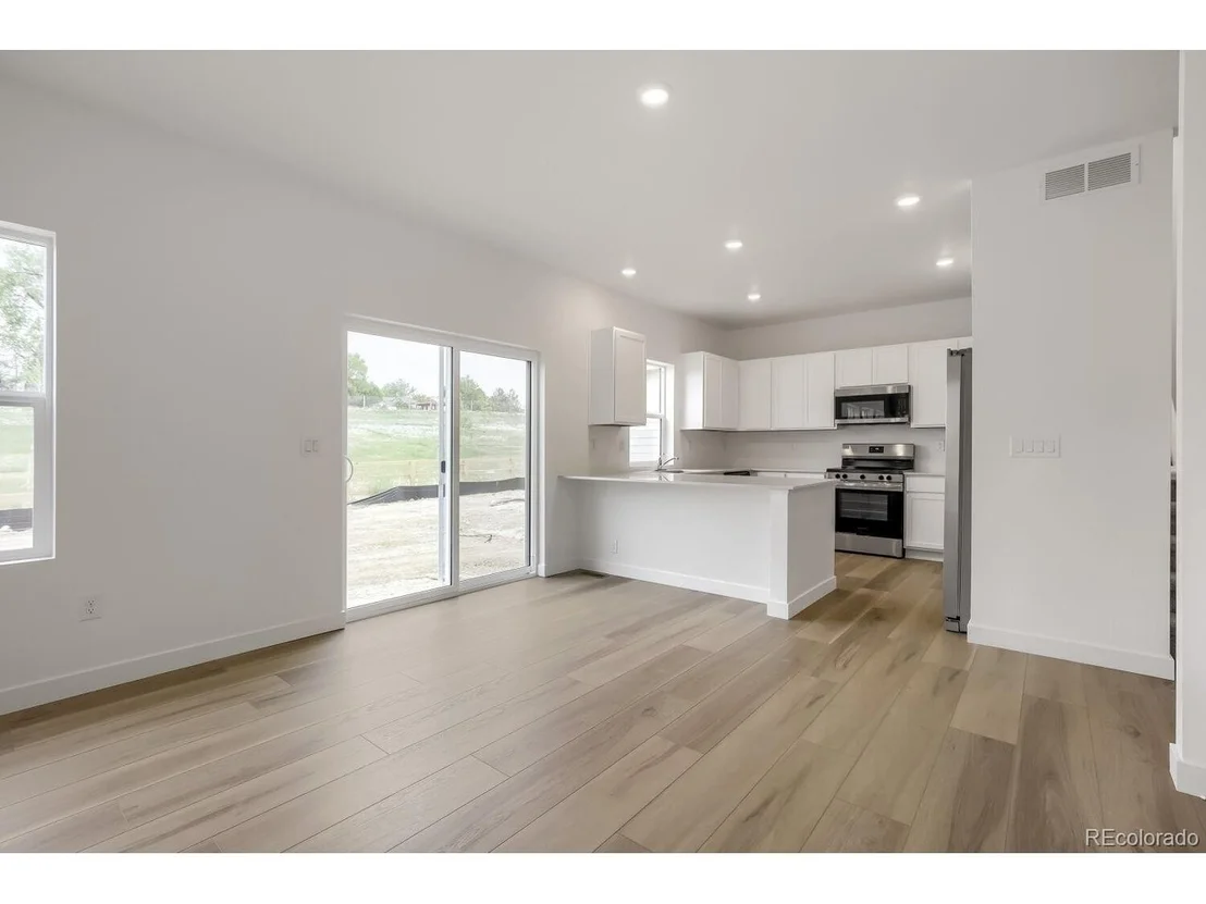 Photo of 1710 Drumming Dr