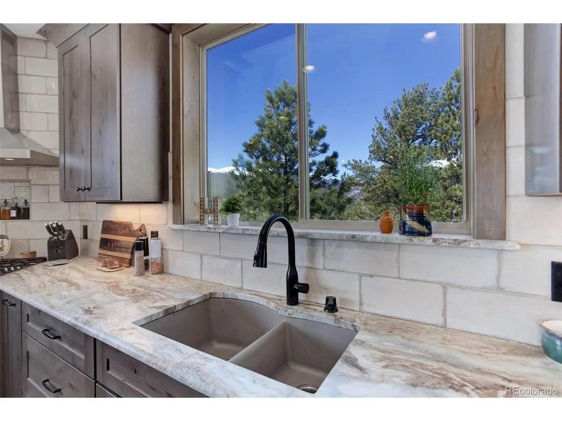 Photo of 505 Road P69