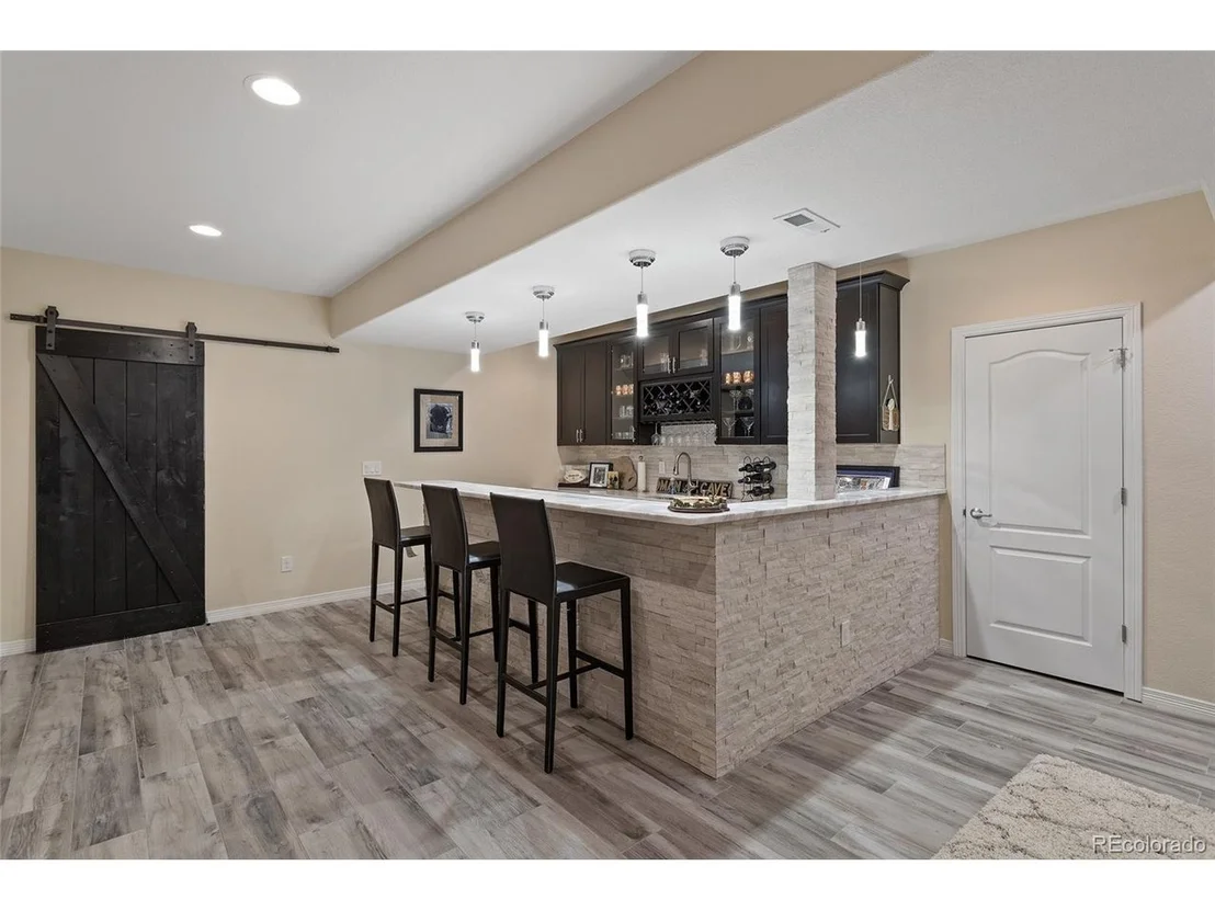 Photo of 10031 Isle Cir