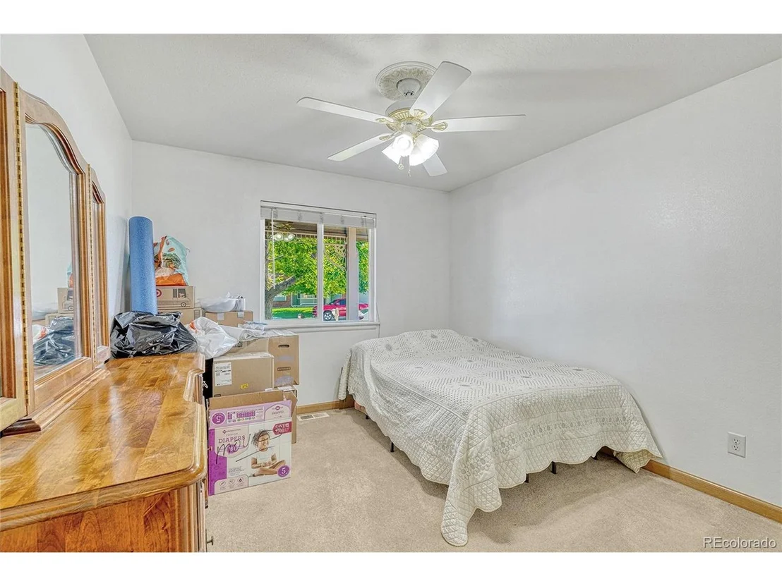 Photo of 311 52nd Ave