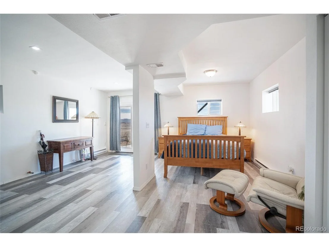 Photo of 331 Frenchman Rd