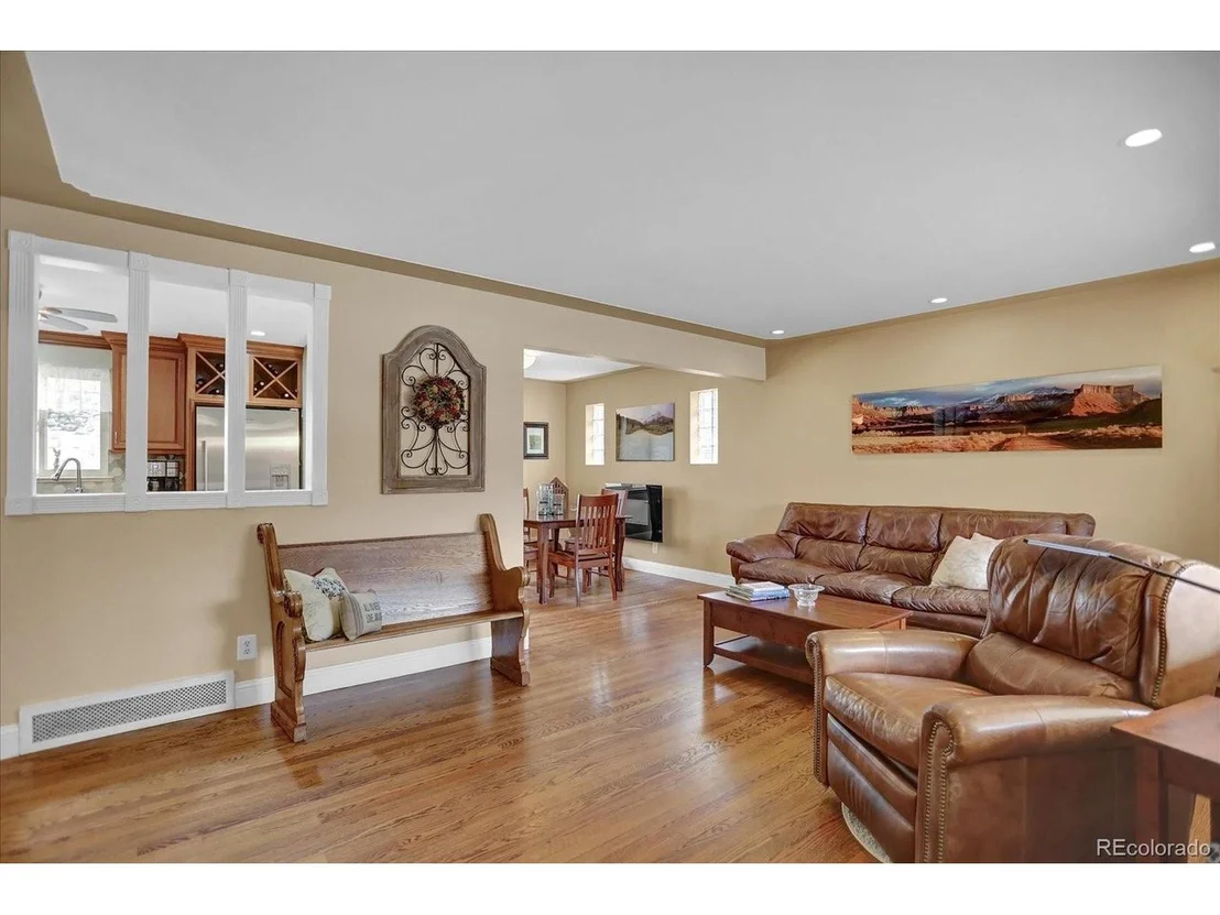 Photo of 200 Flint Way