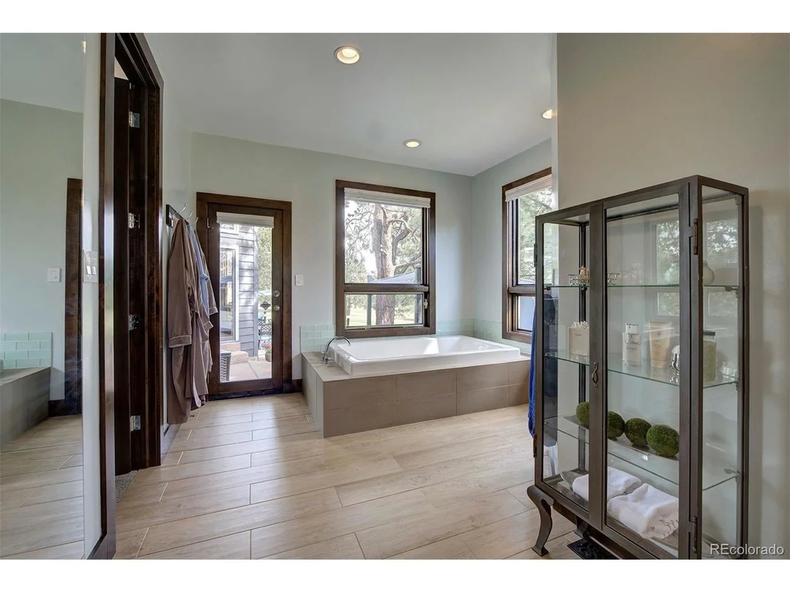 Photo of 2226 Island Pt