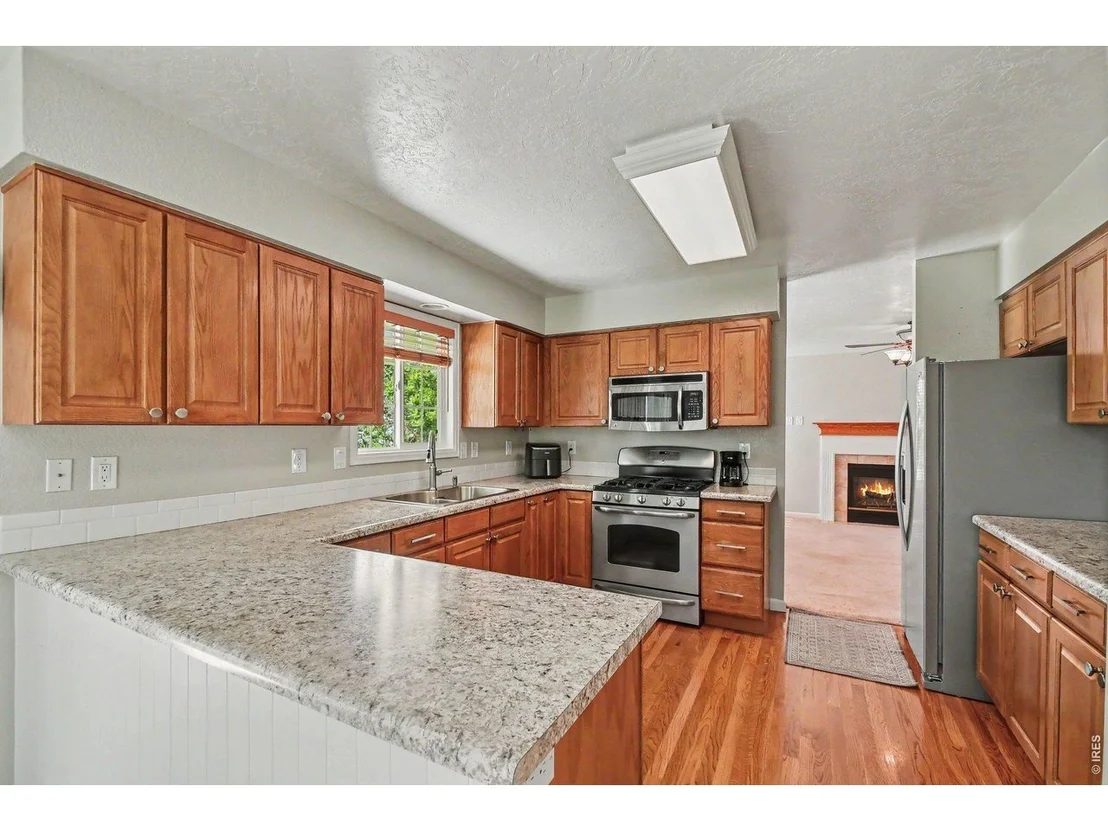 Photo of 1385 Hawkridge Rd